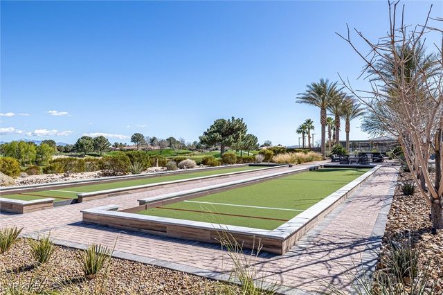 4405 East Tumble Brook Court, Pahrump, NV 89061