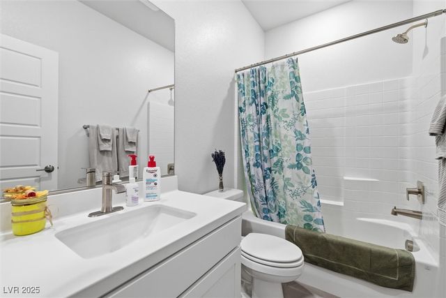 4405 East Tumble Brook Court, Pahrump, NV 89061