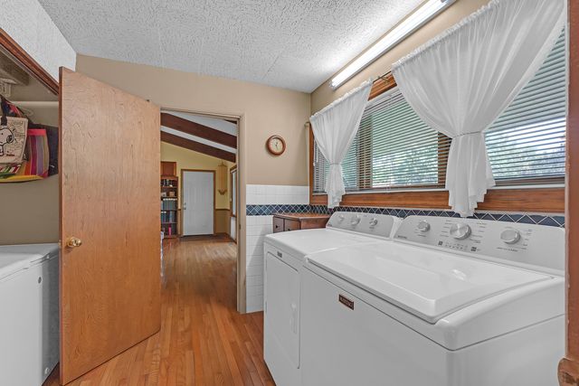 12501 S 74th Avenue, Palos Heights, IL 60463