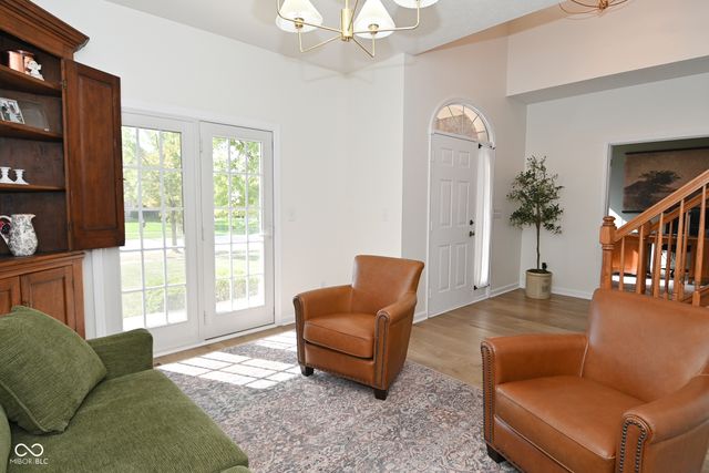 8988 Hearthstone Drive, Zionsville, IN 46077