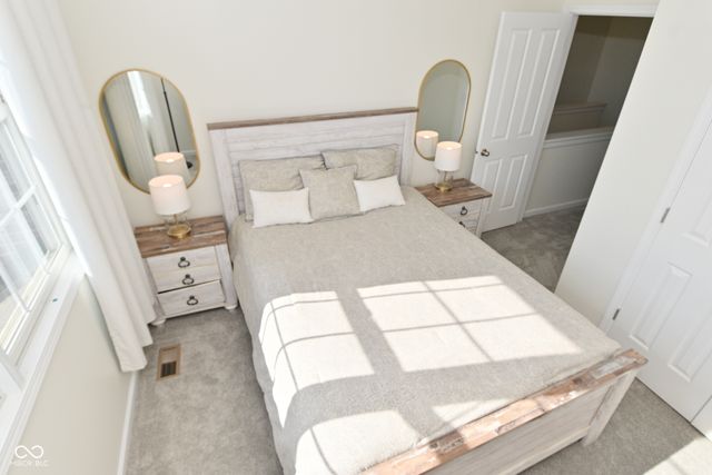 8988 Hearthstone Drive, Zionsville, IN 46077