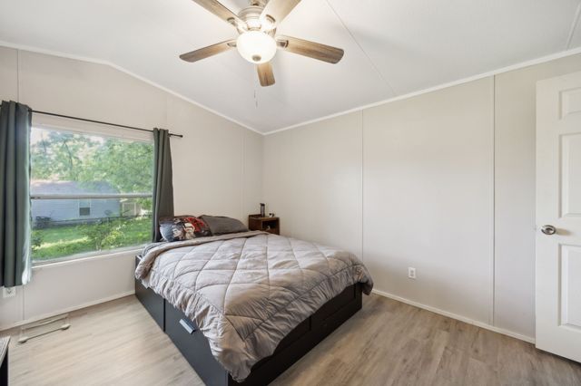 3719 Hedge Row Street, Granbury, TX 76048