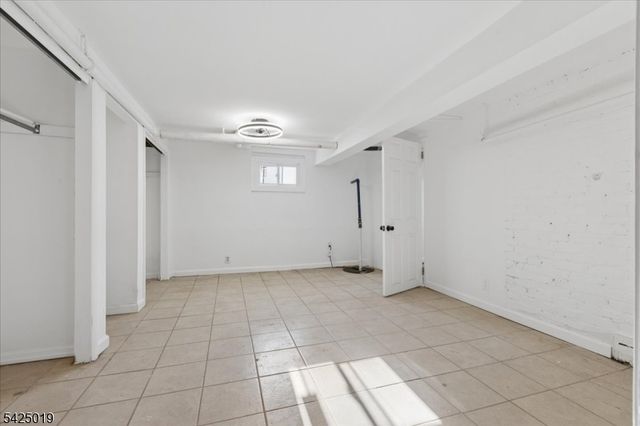 109 E 6Th Ave, Roselle Boro, NJ 07203