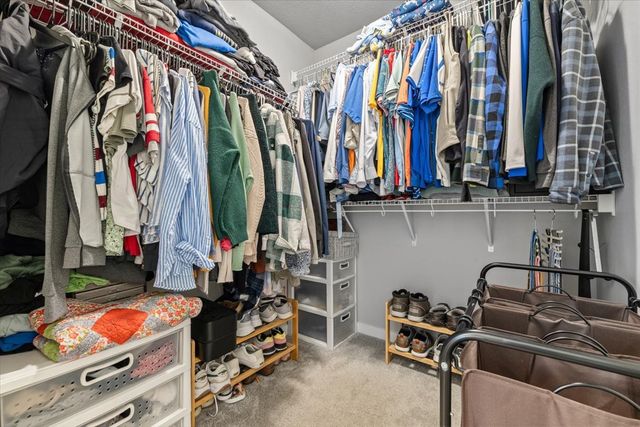 2416 NW Applewood Street, Ankeny, IA 50023