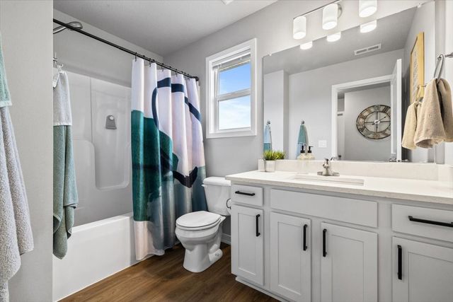 2416 NW Applewood Street, Ankeny, IA 50023