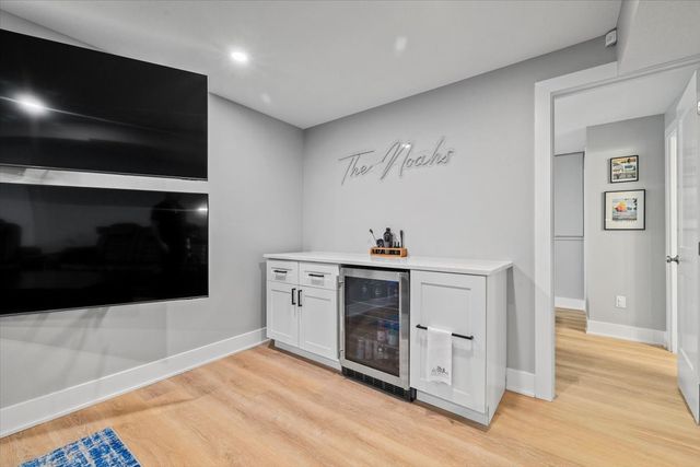 2416 NW Applewood Street, Ankeny, IA 50023