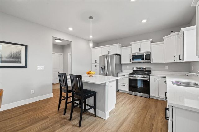 2416 NW Applewood Street, Ankeny, IA 50023