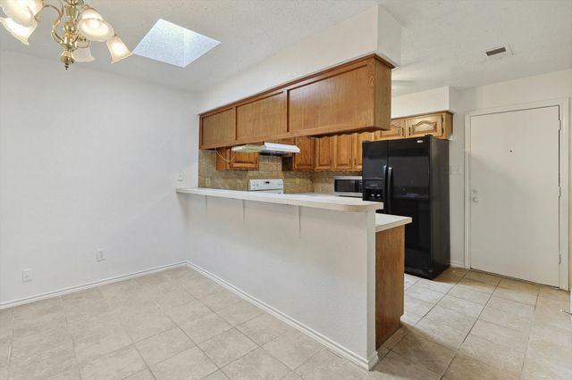 5137 Shoregate Drive, Garland, TX 75043