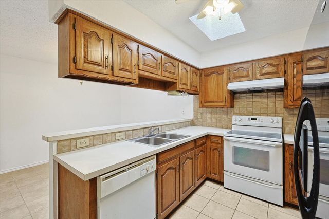 5137 Shoregate Drive, Garland, TX 75043