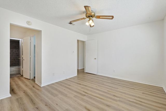 5137 Shoregate Drive, Garland, TX 75043