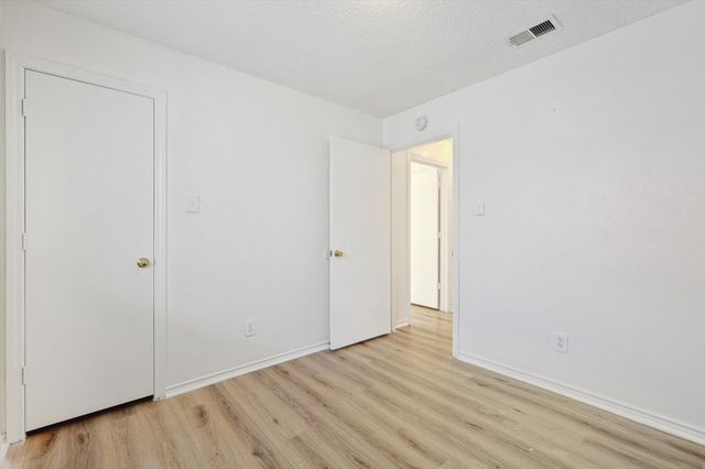 5137 Shoregate Drive, Garland, TX 75043
