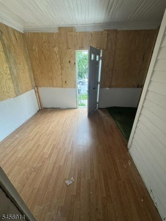 345 Harrison St, Passaic City, NJ 07055 — photo 3