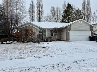 124 Tamarack Avenue, Rexburg, ID 83440