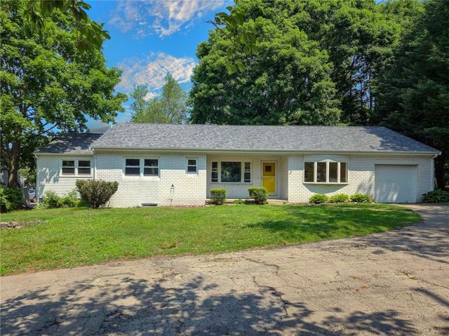 278 Green End Avenue, Middletown, RI 02842