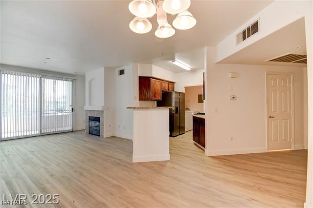 7115 South Durango Drive 207, Las Vegas, NV 89113