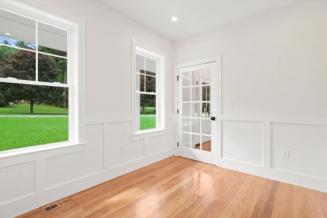 13 Stop River Road, Norfolk, MA 02056