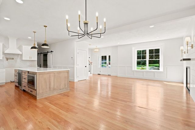 13 Stop River Road, Norfolk, MA 02056