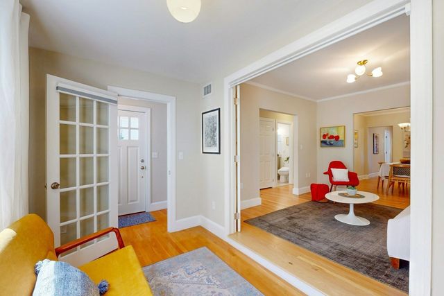 40 Porter Street 1, Somerville, MA 02143