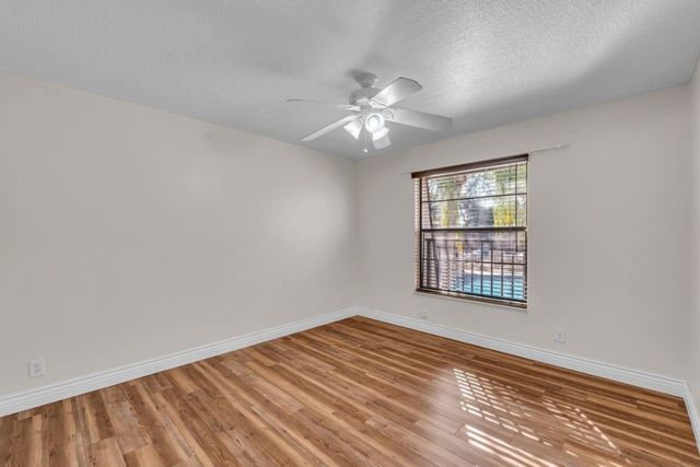 2675 NW 99th Avenue, Coral Springs, FL 33065