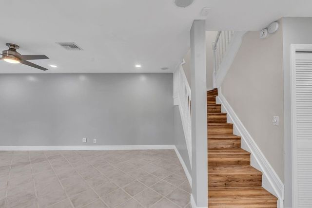 2675 NW 99th Avenue, Coral Springs, FL 33065