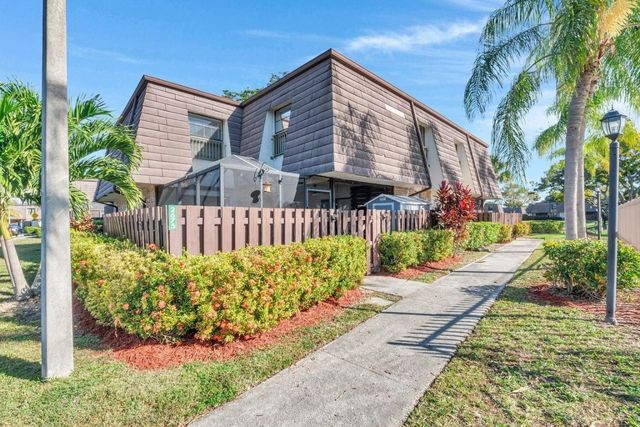 2675 NW 99th Avenue, Coral Springs, FL 33065