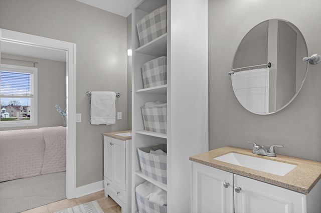 6020 22nd Avenue, Hudsonville, MI 49426