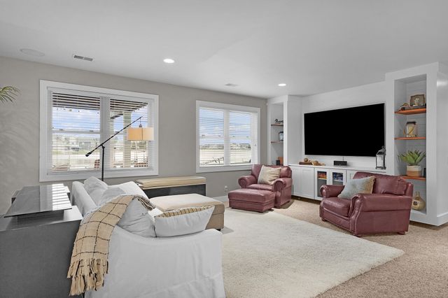 6020 22nd Avenue, Hudsonville, MI 49426