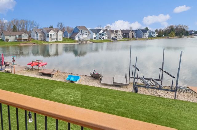 6020 22nd Avenue, Hudsonville, MI 49426