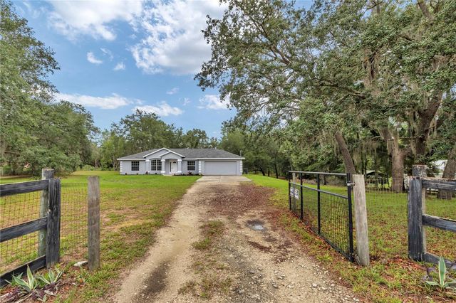 13931 SE 25TH STREET, Morriston, FL 32668