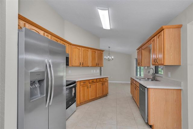 13931 SE 25TH STREET, Morriston, FL 32668