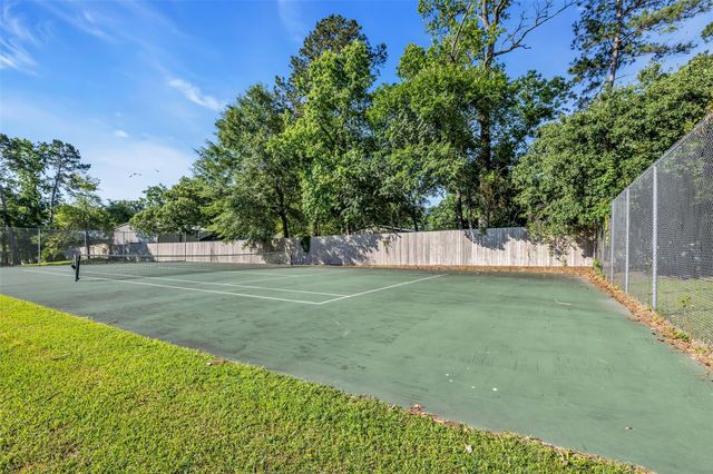 1 Island Point, Huntsville, TX 77340