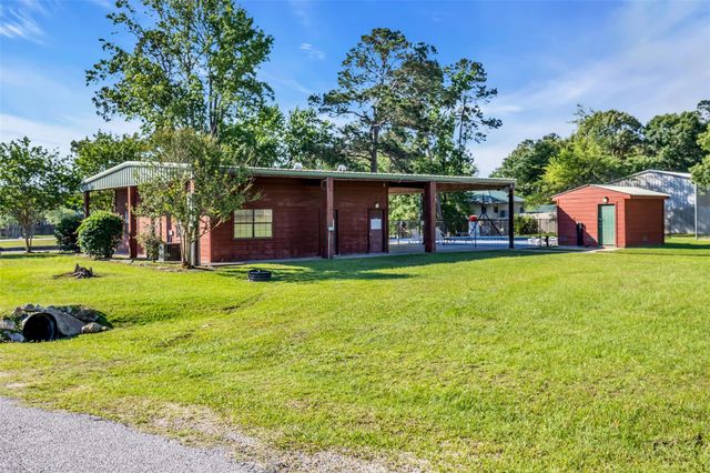1 Island Point, Huntsville, TX 77340
