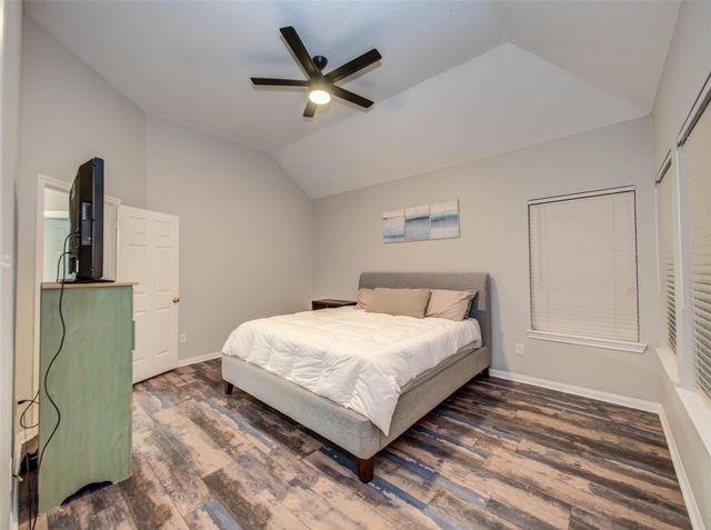 15618 Kentwater Court, Houston, TX 77095