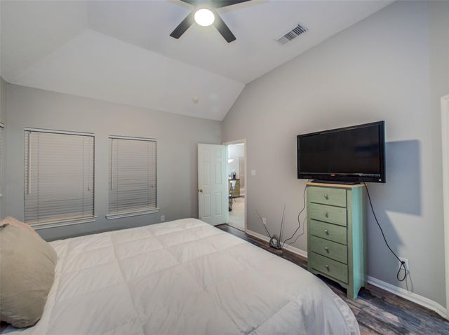 15618 Kentwater Court, Houston, TX 77095