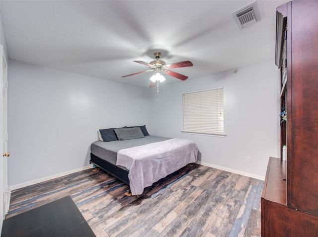 15618 Kentwater Court, Houston, TX 77095