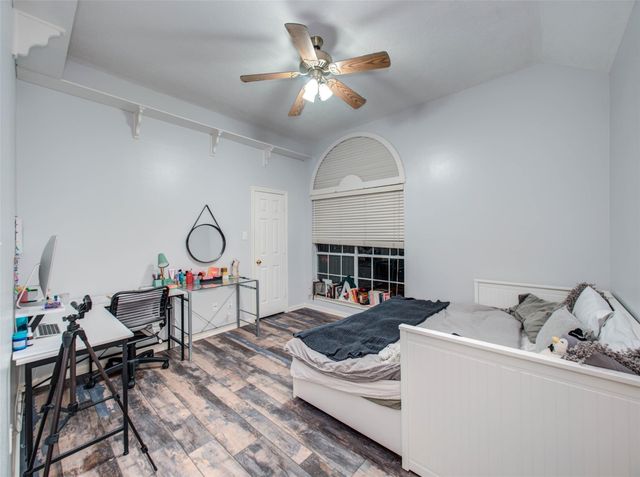 15618 Kentwater Court, Houston, TX 77095