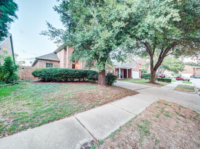 15618 Kentwater Court, Houston, TX 77095