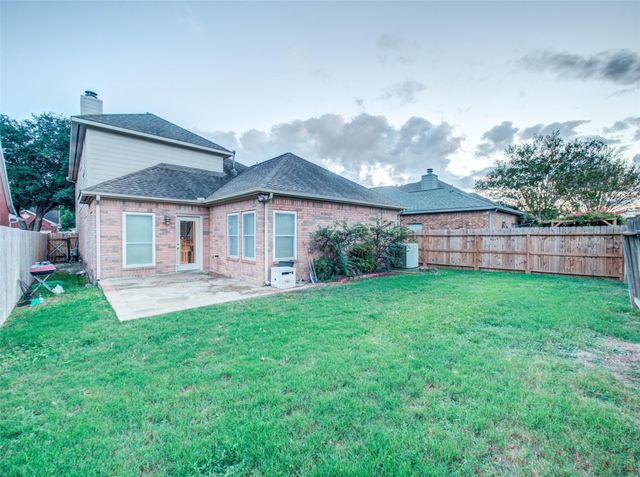 15618 Kentwater Court, Houston, TX 77095