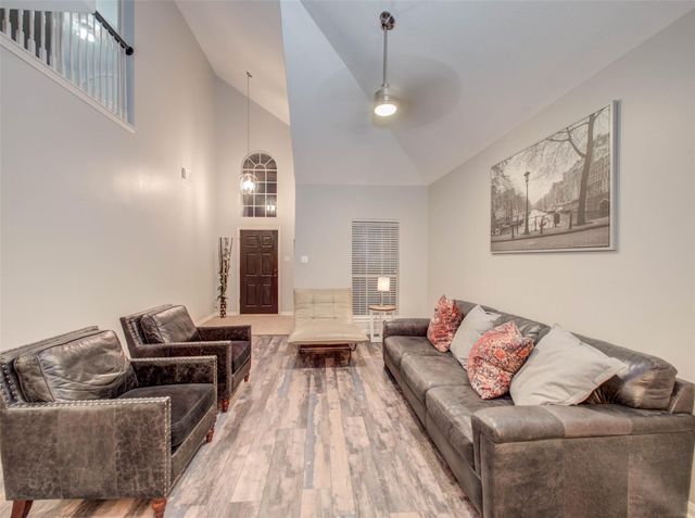 15618 Kentwater Court, Houston, TX 77095
