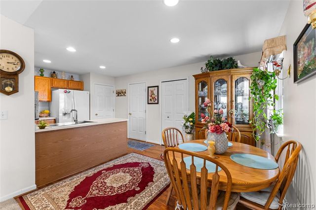 11000 Hayes Street, Grand Blanc, MI 48439