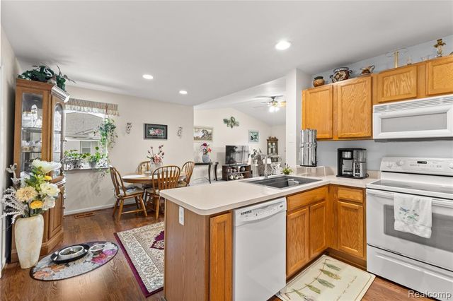 11000 Hayes Street, Grand Blanc, MI 48439