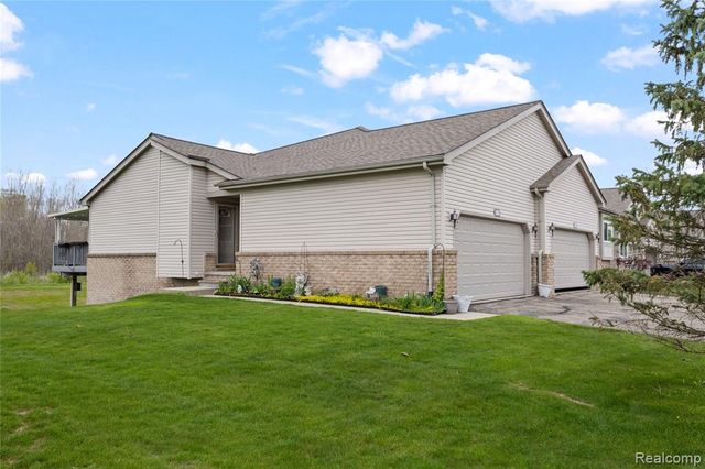 11000 Hayes Street, Grand Blanc, MI 48439