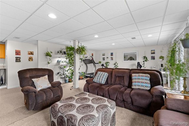11000 Hayes Street, Grand Blanc, MI 48439