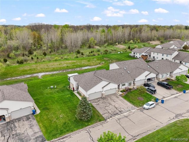11000 Hayes Street, Grand Blanc, MI 48439