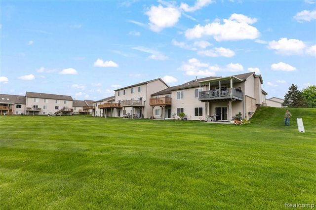 11000 Hayes Street, Grand Blanc, MI 48439