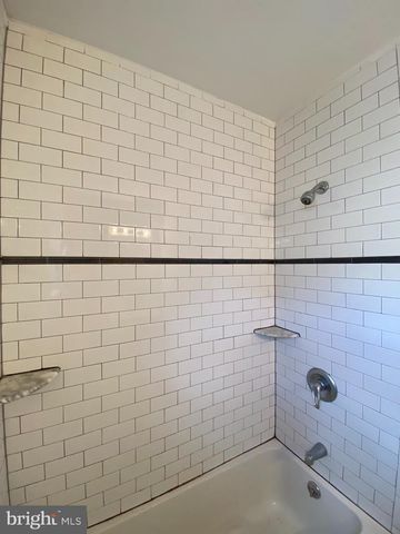 1830 POPLAR ST, Philadelphia, PA 19130