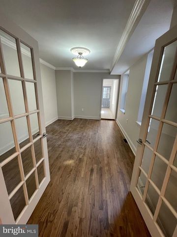 1830 POPLAR ST, Philadelphia, PA 19130