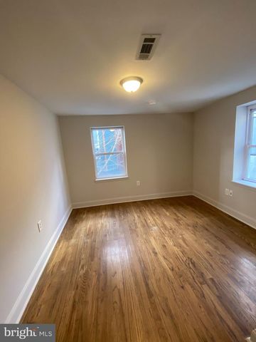 1830 POPLAR ST, Philadelphia, PA 19130