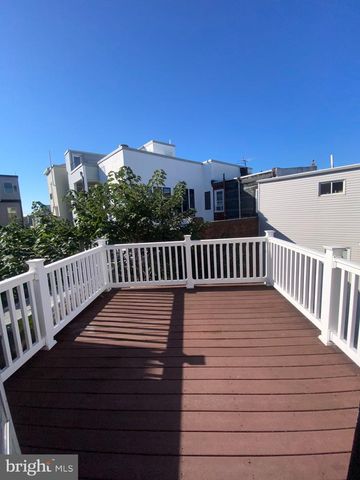 1830 POPLAR ST, Philadelphia, PA 19130