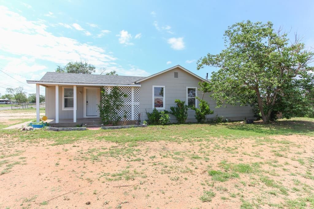 2101 Grace St, Big Spring, TX 79720